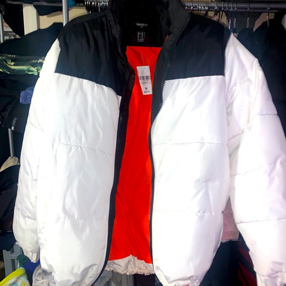 Men's white puffer jacket